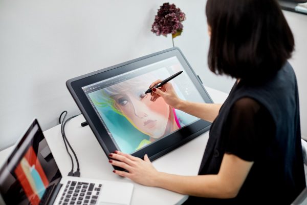 Tableta Gráfica Wacom Cintiq 22