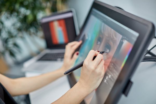 Tableta Gráfica Wacom Cintiq 22
