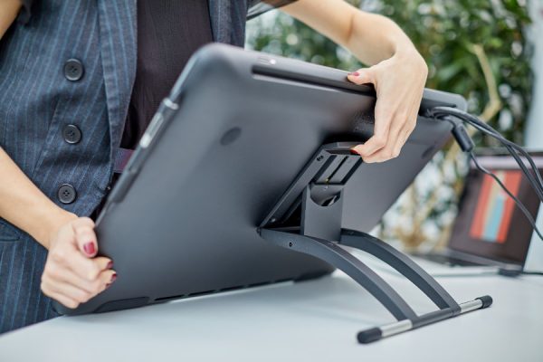 Tableta Gráfica Wacom Cintiq 22